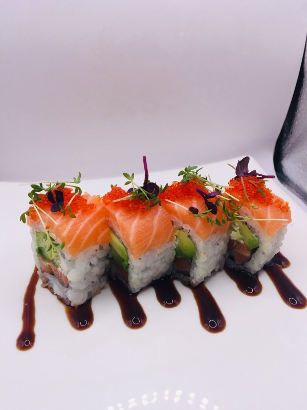 Specail Uramaki je 4 Stück