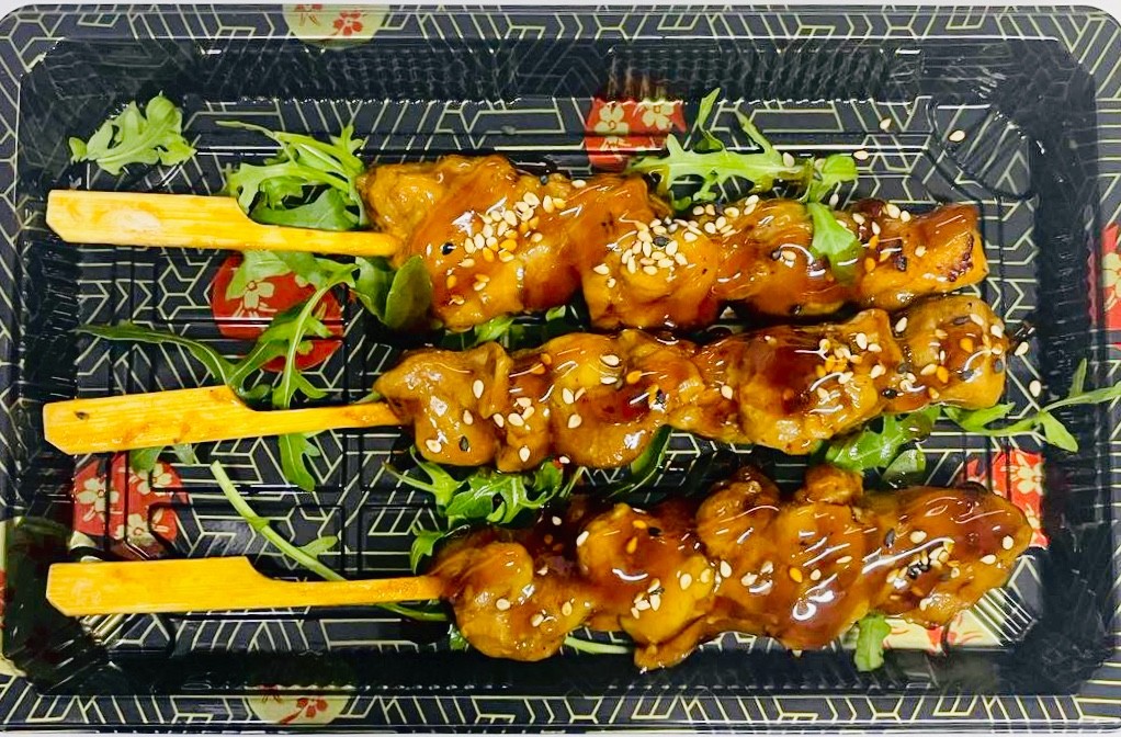207. Yakitori (Gegrillte Hähnchenspieße 3 Stück)
